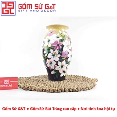 Lọ hoa vuốt tay dáng bom vẽ hoa loa kèn