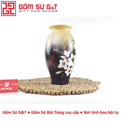 Lọ hoa vuốt tay dáng bom vẽ hoa loa kèn