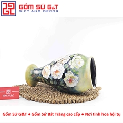 Lọ hoa vuốt tay dáng chân loe vẽ hoa hồng trắng