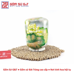 Lọ hoa vuốt tay dáng thạp vẽ sen chuồn