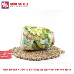 Lọ hoa vuốt tay dáng thạp vẽ sen chuồn