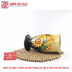 Lọ hoa vuốt tay dáng ly thấp vẽ hoa hướng dương