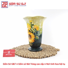Lọ hoa vuốt tay dáng chân ly miệng lượn vẽ hoa hướng dương