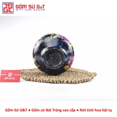 Lọ hoa vuốt tay dáng vò vẽ cẩm tú cầu