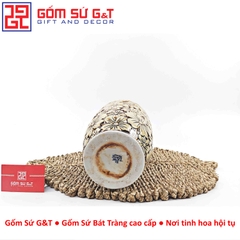 Lọ hoa dáng phích nâu  khắc ngàn hoa H25