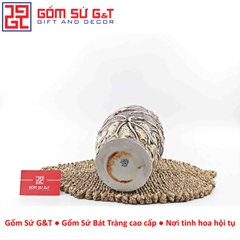Lọ hoa dáng phích nâu khắc sen H32