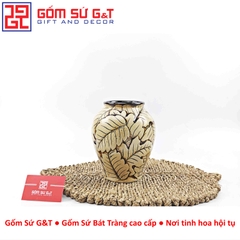 Lọ hoa dáng vò nâu khắc lá phong H20