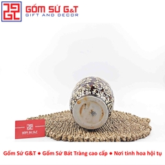 Lọ hoa dáng vò nâu khắc  H22