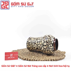 Lọ hoa dáng búp bê nâu khắc ngàn hoa H30