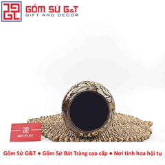 Lọ hoa dáng phích nâu khắc chim đào H30