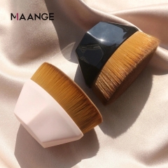 MAANGE - Cọ Tán Kem Nền Đầu Bằng/Bàn Chải 5802