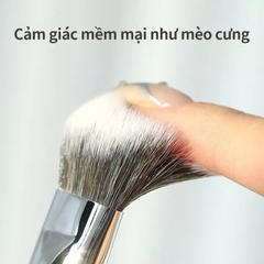 Cọ Má Hồng Vát GUOXIAONIU Rose Gold Slope Blush Brush #402