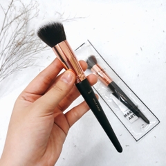 M17 - Cọ Má Xéo Tạo Khối VACOSI Angle Kabuki Brush