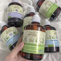 Dung Dịch Vệ Sinh Phụ Nữ ZENLENYA APTEKA 370ml