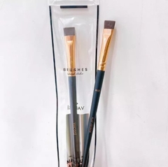 BR01 - Cọ Định Hình Mày Đầu Bằng VACOSI Flat Definer Brush