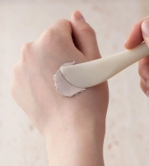 Que Đắp Mặt Nạ Innisfree Soft Pack Spatula
