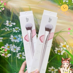 Cọ Má Hồng Vát GUOXIAONIU Rose Gold Slope Blush Brush #402