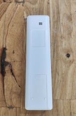 Remote máy lạnh Casper - trắng - nút vuông - ( iSAVE-BABYCARE )