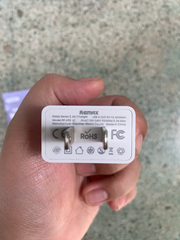 Nguồn 5V 2.4A REMAX RP-U95, màu trắng dài 1 mét --- TYPE C