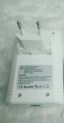 Bộ Sạc Pin MP-C802B, size AA/AAA/9V