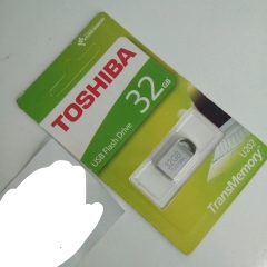 USB Toshiba Sắt 32Gb
