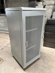 Tủ rack 27U - D800 bánh xe