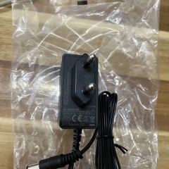 Nguồn 12V-1.5A FPT chính hãng - Zin 100% new (Chuyên dụnng cho camera, chui tròn lớn)