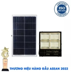 den-300w-nang-luong-mat-troi-den-nang-luong-mat-troi-solar-light-topsolar-300w-4