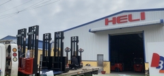 Xe nâng điện Heli 1.5 tấn dắt lái giá rẻ