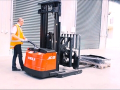 XE NÂNG ĐIỆN ĐỨNG LÁI 1.3-1.4 TẤN (CÀNG KÉO ĐẨY)