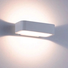 Đèn LED Gắn Tường Ngoài Trời 7W Nanoco NBL2721 Ánh Sáng Vàng 3000K