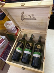 Combo 3 chai Vang Chile Pavo Real Sauvignon Blanc 13% 750ml- Trắng- Tặng kèm hộp gỗ