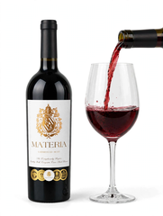 Rượu Vang Việt Nam MATERIA Carmenere 750ml - Vang Đỏ Việt Nam Nhãn Trắng Ép Kim Vàng - 5 Huy Chương Vàng