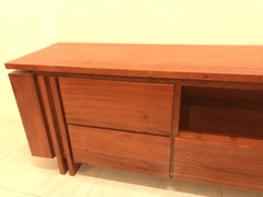 Kệ soi chỉ 2 loại gỗ hương đá và gỗ gõ đỏ - MSP: KSCHĐ180