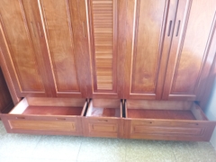 Tủ 5 buồng soi đũa cánh chớp gỗ lát - MSP: T3BSĐCCL105