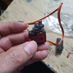 Servo tím MG90S nhông hỗn hợp cho máy bay