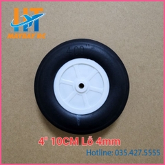 Bánh xe cỡ lớn lắp cho máy bay điều khiển