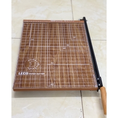 Bàn cắt giấy A4 Việt Nam