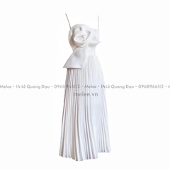 vay-hai-day-xep-ly-hoa-hong-melee-5193