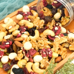 Hạt dinh dưỡng mix 8 loại TANU NUTS, ngũ cốc granola siêu hạt ăn kiêng giảm cân, ngũ cốc bà bầu