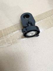PHỤ KIỆN ĐẾ NAM CHÂM dùng cho đèn laze, giúp giữ cố định máy tại 1 vị trí cố định.