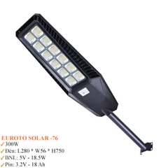 Đèn LED Đường NLMT Liền Thể Euroto 300W Solar-76
