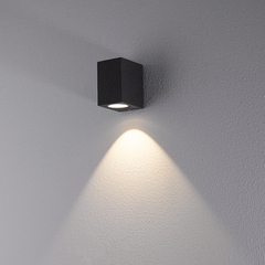 Đèn Gắn Tường Ngoài Trời 1 Đầu 7W Nanoco NBL2622