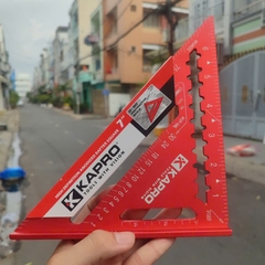 Thước Eke Vuông Đỏ Kapro 446 (7 Inch) – Hợp Kim Nhôm Nguyên Khối, Vạch Chia Khắc Laser Bền Bỉ