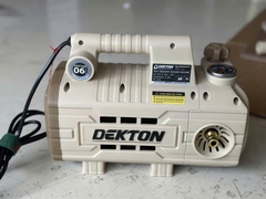 Máy Xịt Rửa Xe Mini Dekton DK-CWR2200VTG 790W (Có Chỉnh Áp, Chống Giật, Dây Đồng)