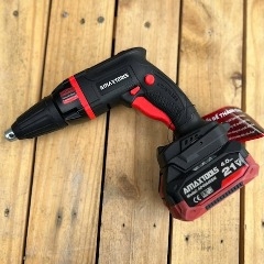 Máy vặn vít AMAXTOOLS AVTC21SM-PRO – Chuyên dụng cho vít thạch cao, vít gỗ, vít tôn
