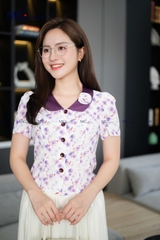 ÁO THỜI TRANG HỌA TIẾT HOA NHÍ CỔ PHỐI VÀ HOA CỔ AT205