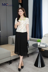 ÁO THỜI TRANG HỌA TIẾT HOA NHÍ CỔ PHỐI VÀ HOA CỔ AT205