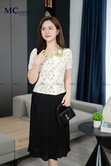 ÁO THỜI TRANG HỌA TIẾT HOA NHÍ CỔ PHỐI VÀ HOA CỔ AT205