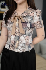 ÁO THỜI TRANG HỌA TIẾT CỔ SEN PHỐI NƠ
